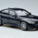 BMW M3 F80 Competition Modrý Norev 1:18 183236 Kov - image 5 of 7