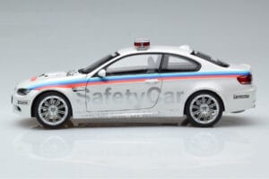 BMW M3 E92 MotoGP Safety Car 2008 Kyosho 1:18 08736GP Kov – obrázek 4 z 7