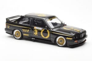 BMW M3 E30 #3 J. Richards Austrian Airlines ATCC 1987 AUTOart 1:18 88745 Kov – obrázek 6 z 8