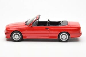 BMW M3 E30 Kabriolet Červený Otto 1:18 OT077 Pryskyřice – obrázek 3 z 6