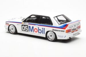 BMW M3 E30 #5 P. Brock Mobil ATCC 1988 AUTOart 1:18 88845 Kov – obrázek 7 z 8