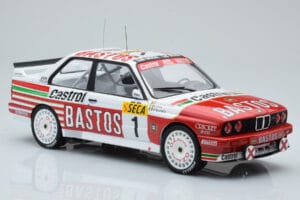 BMW M3 E30 Bastos #1 R. Ravaglia / E. Pirro / E. Van de Poele 24 Hours of Spa 1991 IXO 1:18 18RMC081A Kov – obrázek 4 z 6