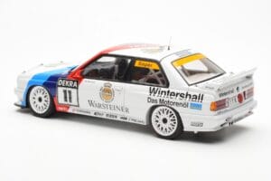 BMW M3 E30 #11 S. Soper Warsteiner DTM 1991 AUTOart 1:18 89146 Kov – obrázek 7 z 8