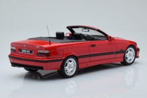 BMW M3 E36 Kabriolet Červený Otto 1:18 OT1048 Pryskyřice – obrázek 2 z 6