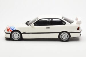 BMW M3 E36 Lightweight Bílý Otto 1:18 OT569 Pryskyřice – obrázek 3 z 6