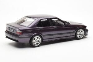 BMW M3 E36 Fialový Otto 1:18 OT307 Pryskyřice – obrázek 2 z 6