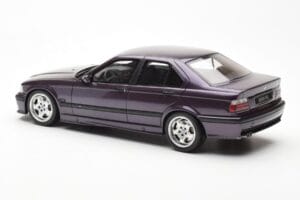 BMW M3 E36 Fialový Otto 1:18 OT307 Pryskyřice – obrázek 5 z 6