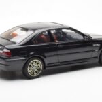 BMW M3 E46 Černý AUTOart 1:18 - image 3 of 8