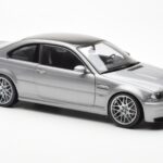 BMW M3 E46 CSL Šedý Kyosho 1:18 - image 6 of 8