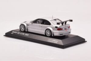 BMW M3 E46 GTR Street Stříbrný Minichamps 1:43 403012105 Kov – obrázek 3 z 4