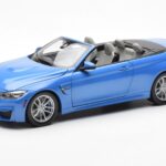 BMW M4 F83 Kabriolet Yas Marina Modrý Paragon 1:18