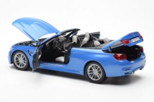 BMW M4 F83 Kabriolet Yas Marina Modrý Paragon 1:18 80432339612 Kov – obrázek 5 z 8