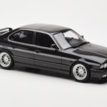 BMW M5 E34 Hartge H5 V12 Diamond Černý Metallic Otto 1:18 - image 4 of 6