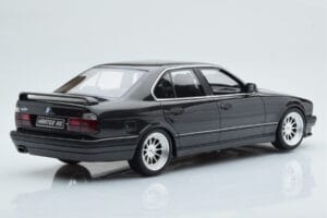 BMW M5 E34 Hartge Černý Otto 1:18 OT362B Pryskyřice – obrázek 5 z 6