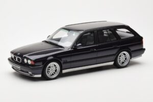 BMW M5 E34 Touring Diamond Černý Otto 1:18 OT198