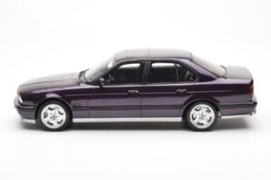 BMW M5 E34 Fialový Otto 1:18 OT106 Pryskyřice – obrázek 3 z 6