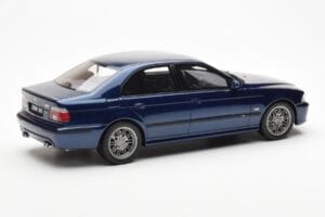 BMW M5 E39 Avus Blue Paint Issue Otto 1:18 OT070 Pryskyřice – obrázek 2 z 6