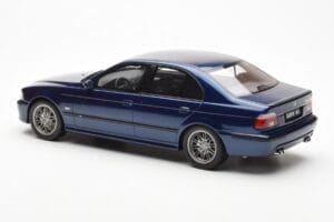 BMW M5 E39 Avus Blue Paint Issue Otto 1:18 OT070 Pryskyřice – obrázek 5 z 6
