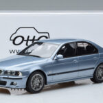BMW M5 E39 Silverwater Modrý Otto 1:18 - image 6 of 6