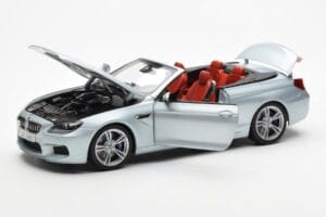 BMW M6 F12 Kabriolet Silverstone Stříbrný II Paragon 1:18 80432253656 Kov – obrázek 2 z 8