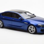 BMW M6 F06 Gran Coupe Modrý GT Spirit 1:18 - image 4 of 6
