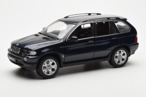 BMW X5 4.4i E53 Tmavě Modrý Kyosho 1:18 08521DB