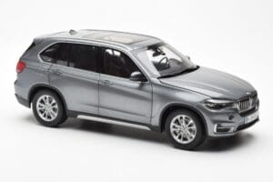 BMW X5 F15 Space Šedý Paragon 1:18 80432318988 Kov – obrázek 6 z 8