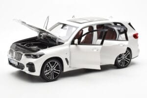 BMW X5 G05 Bílý Paragon 1:18 80432450996 Kov – obrázek 2 z 8