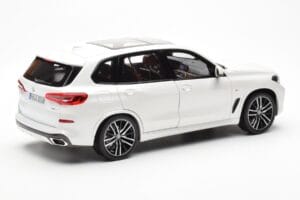 BMW X5 G05 Bílý Paragon 1:18 80432450996 Kov – obrázek 3 z 8