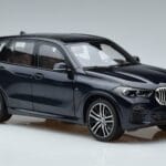 BMW X5 G05 Modrý Norev 1:18 183283 Kov - image 5 of 7