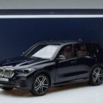 BMW X5 G05 Modrý Norev 1:18 183283 Kov - image 7 of 7