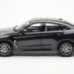 BMW X6 M F86 Sapphire Černý Metallic Norev 1:18 - image 4 of 8