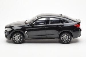 BMW X6 M F86 Sapphire Černý Metallic Norev 1:18 80432364887 Kov – obrázek 4 z 8