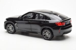 BMW X6 M F86 Sapphire Černý Metallic Norev 1:18 80432364887 Kov – obrázek 7 z 8