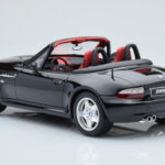 BMW Z3 M E36/7 Roadster Černý Otto 1:18 - image 4 of 5