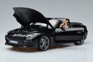BMW Z4 G29 Černý Metalíza Norev 1:18 183272 Kov – obrázek 2 z 7