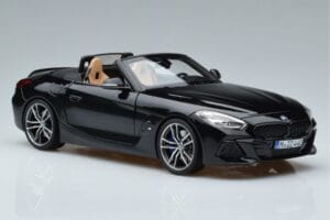 BMW Z4 G29 Černý Metalíza Norev 1:18 183272 Kov – obrázek 5 z 7