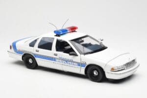 Chevrolet Caprice Sebring Policie UT Models 1:18 21029 Kov – obrázek 4 z 6
