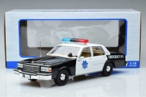 Chevrolet Caprice San Francisco Police Department MCG 1:18 MCG18389 Kov – obrázek 6 z 6