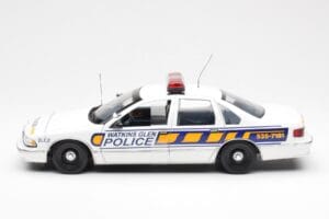 Chevrolet Caprice Watkins Glen Policie UT Models 1:18 21028 Kov – obrázek 3 z 6