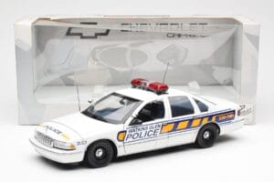 Chevrolet Caprice Watkins Glen Policie UT Models 1:18 21028 Kov – obrázek 6 z 6