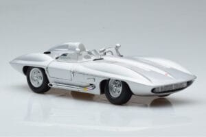 Chevrolet Corvette C1 Stingray Concept AUTOart 1:18 71000 Kov – obrázek 6 z 8