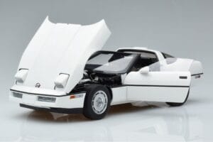 Chevrolet Corvette C4 Bílý AUTOart 1:18 71243 Kov – obrázek 2 z 8