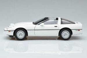 Chevrolet Corvette C4 Bílý AUTOart 1:18 71243 Kov – obrázek 4 z 8