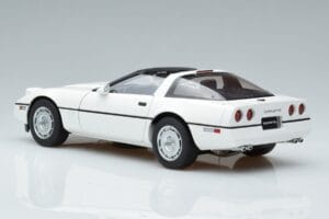 Chevrolet Corvette C4 Bílý AUTOart 1:18 71243 Kov – obrázek 7 z 8