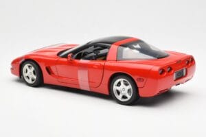 Chevrolet Corvette C5 Hardtop Červený UT Models 1:18 21041 Kov – obrázek 5 z 6