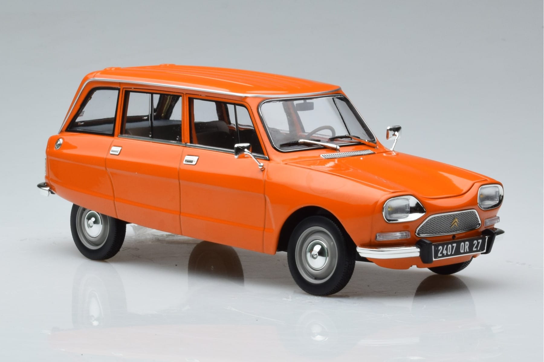 Citroen Ami 8 Break Tenere Oranžová Norev 1:18 181674 Kov – obrázek 5 z 7