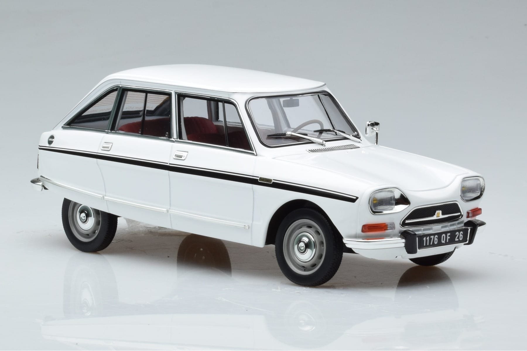 Citroen Ami Super Meije Bílý Norev 1:18 181679 Kov – obrázek 5 z 7