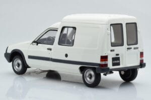 Citroen C15 D Bílý Otto 1:18 OT956 Pryskyřice – obrázek 5 z 6