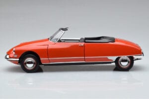 Citroen DS19 Kabriolet Norev 1:18 181599 Kov – obrázek 4 z 7